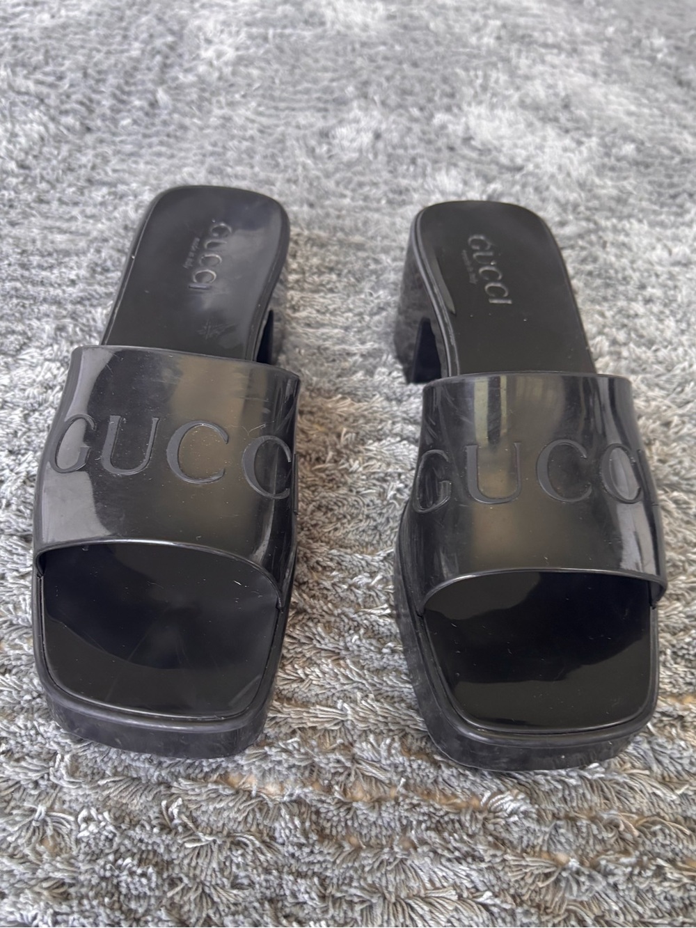 Gucci Black Patent Slide Sandals - Picture 7 of 8